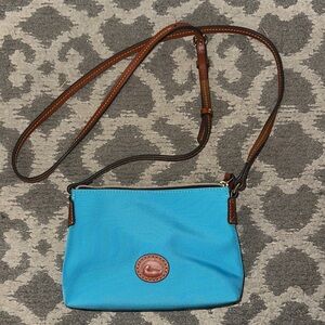 Dooney & Bourke crossbody purse